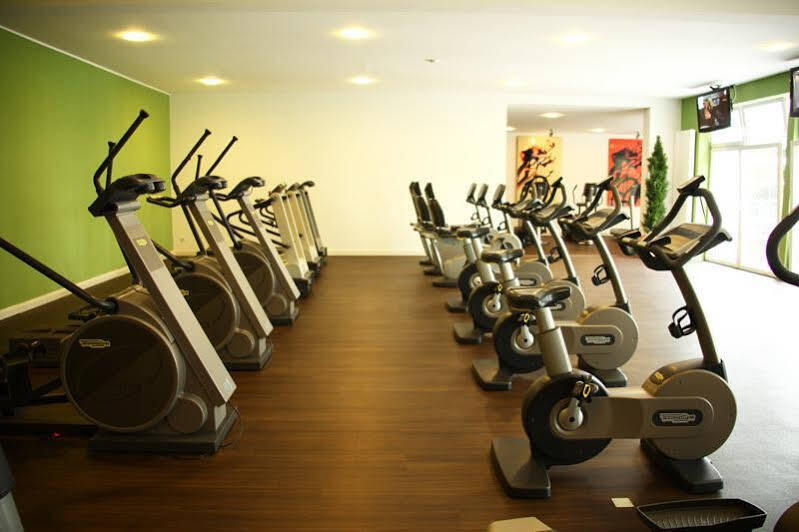 Sporthotel Racket Inn ハンブルク エクステリア 写真